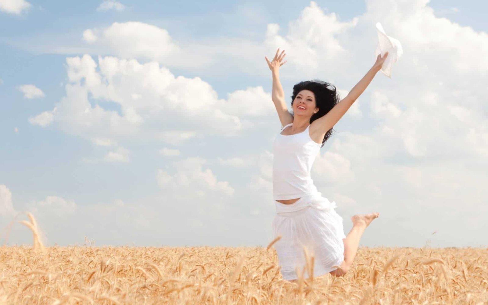 happy woman wallpaper